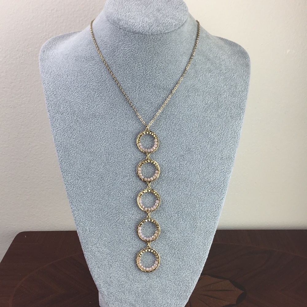 Couleur gold ring pendant necklace and earring set